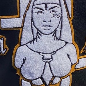 Meet your Posher, Holy sinner